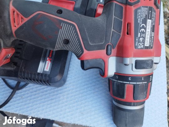 Új Einhell Professional fúró-csavarozó szett (akku + töltő)
