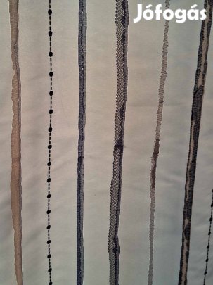 Új Ezüst szürke csíkos sötétítő függöny (11,8m 140 cm)