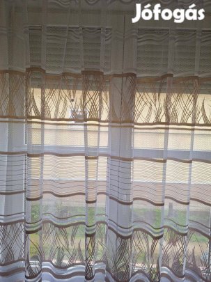Új Fehér alapon barna csíkos függöny (3m x 180 cm)