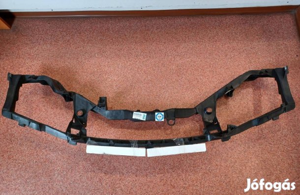 Új Ford Focus MK2 homlokfal zárhíd