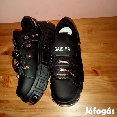 Új Gaisima Punk/Gót Sneaker 42-es méret (New Rock stílus)