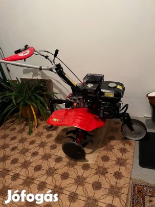 Új Hecht kapáló gép