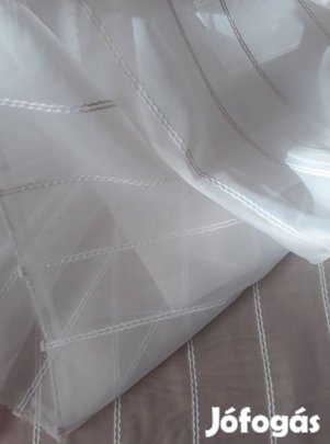 Új Hófehér csíkos függöny (5,8m x 175 cm) Akció