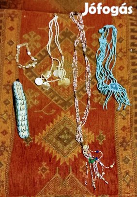 Új Indiai Nyaklánc 