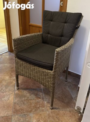 Új Jysk Kerti szék, fotel parnával eladó Budán! 