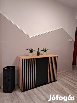 Új Komód, Tölgy színben Eladó!!!
