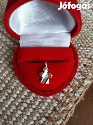 Új Köves Angyalka 14 Karátos Arany Medál Függő Ici-Pici Méretben 585 
