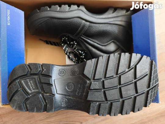 Új MTS 11122 Cayman S3 SRC fekete bőr munkavédelmi bakancs
