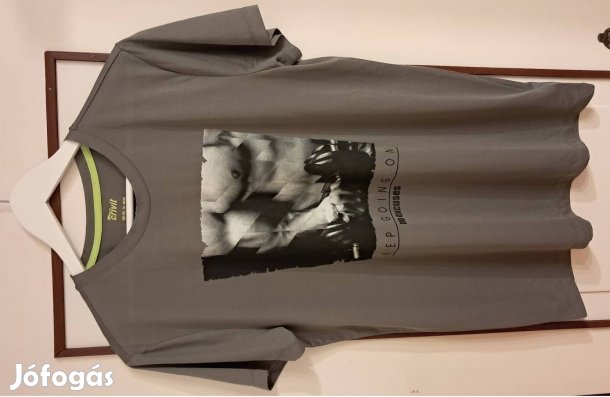 Új M-Es Méretű, De L-Es Nagyságú Szürke Polo