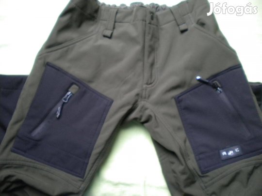 Új M-es méretű túra / vadász bélelt softshell nadrág