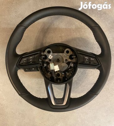 Új Mazda multifunkciós kormány