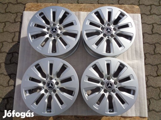 Új Mercedes Gyári alufelni 17-es C osztály W206, szenzorral eladó