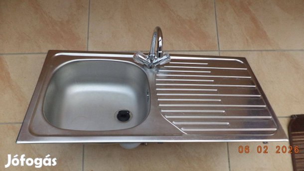 Új!Mosogató- rozsdamentes- csapteleppel, bekötésekkel együtt eladó!