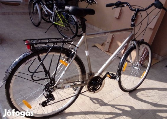 Új Muddyfox Voyager 100 férfi fiú kerékpár bicaj felszerelve 28"