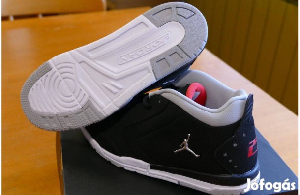 Új Nike Jordan Big Fund 31,5 cipő 19,5cm 31-es kosaras cipő sport