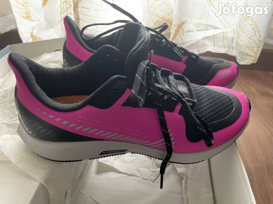 Új Nike W air pegasus 36 shield női sportcipő