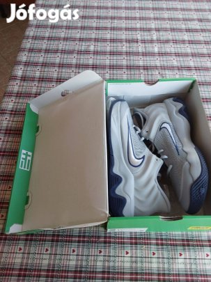 Új Nike férfi ciő eladó