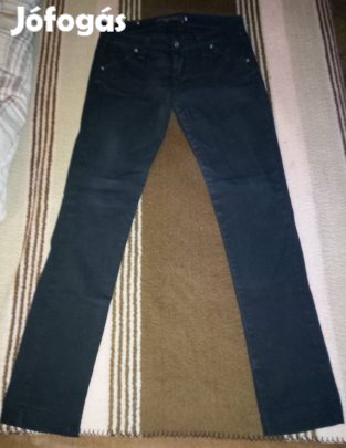 Új Női Márkás Farmernadrág    S-M 