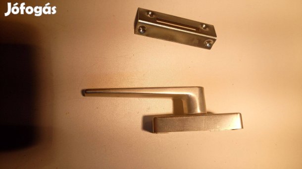 Új Nyelvzáras Félkilincs F2 S-20 Csökkentett ár !!