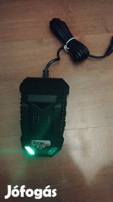 Uj Parkside töltő 20v 2,4A 