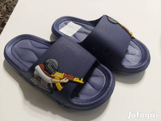 Új Pubg fiú papucs 30-31, bth: 20cm!