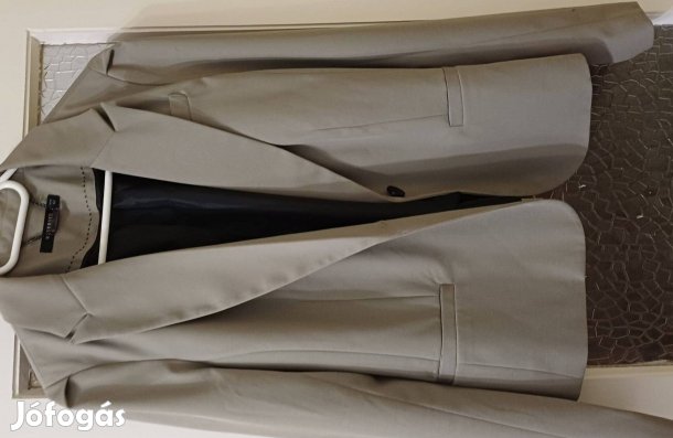 Új Reserved barna női blézer (42)