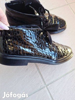 Új Rieker 38-as tavaszi női cipő