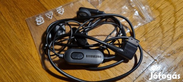 Új Samsung mikrofonos fülhallgató 