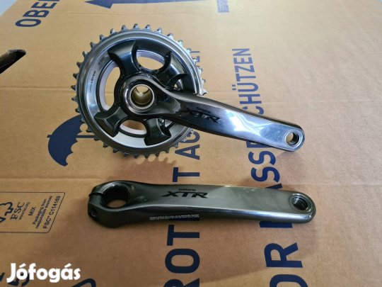 Új Shimano XTR hajtómű és első váltó