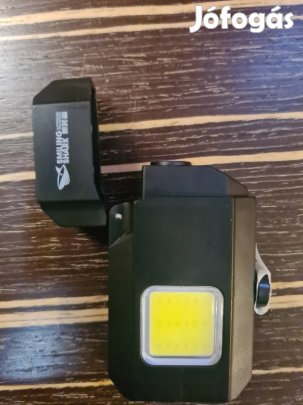 Új Smiling Shark akkus led fényes usb elektromos öngyújtó 