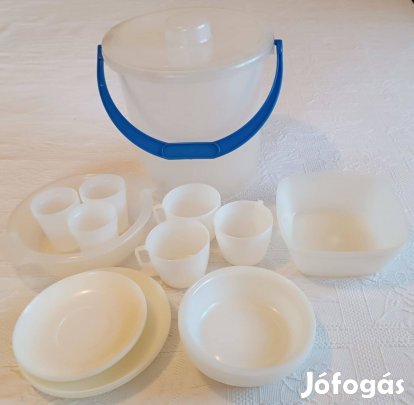 Új Szovjet / Orosz Ritka Turista / Kemping Műanyag Étkészlet