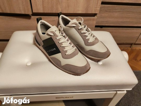 Új Tommy Hilfiger Iconic Runner bőr velúr 42