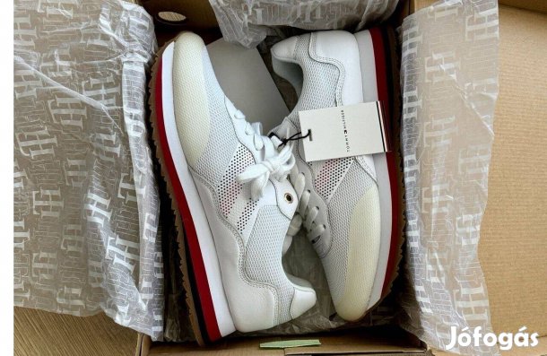 Új Tommy Hilfiger női sportcipő 40-es (39-es lábra ajánlott!)