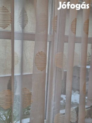 Új Törtfehér körmintás sable függöny (4m x 260)