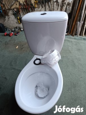 Új Wc, +öblítő! Eladó! Porcelán! 