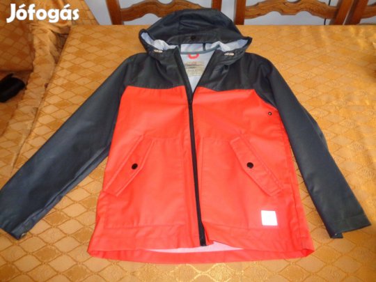 Új Zara140 es kapucnis szines esődzseki