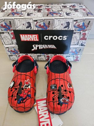 Új, 28 - 29 -es Spider-MAN ALL Terrain Crocs papucs eladó
