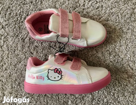 Új, 29-es gyöngyház árnyalatú tépőzáras Hello Kitty cipő. Bth: 18,3 cM