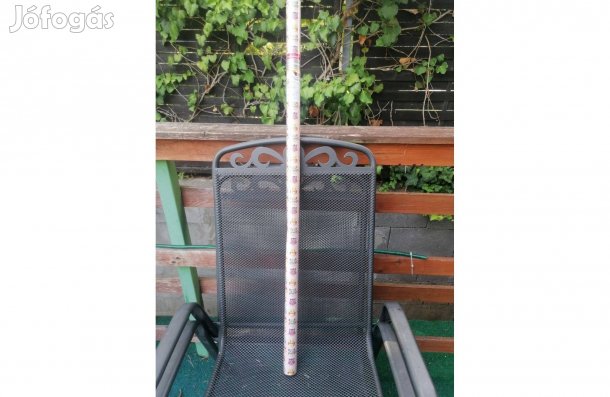 Új, 300x100 cm-es ajándék csomagoló papír eladó!