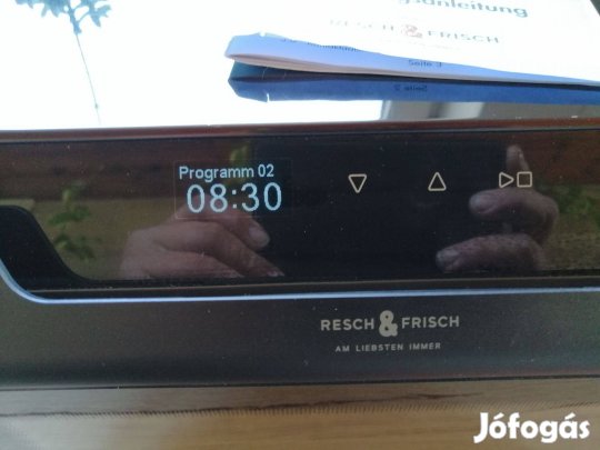 Új! Resch & Frisch digitális szendvics és péksütemény sütő