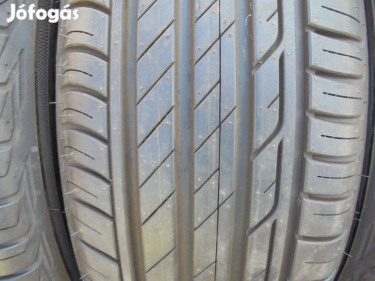 Új " 195/60 R16-os Bridgestone nyári gumi