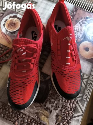 Új.. Eredeti Nike cipő!