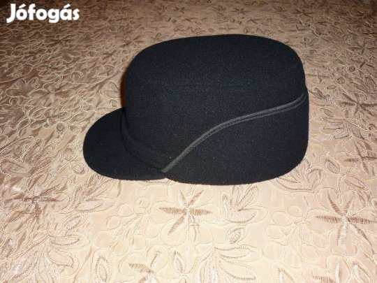 Új - Férfi téli - gyapjú sildes kalap - sapka 57/58-as