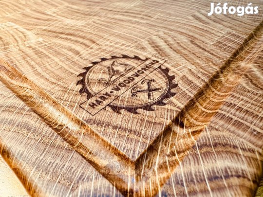 Új - Prémium tölgyfa bütüs vágódeszka