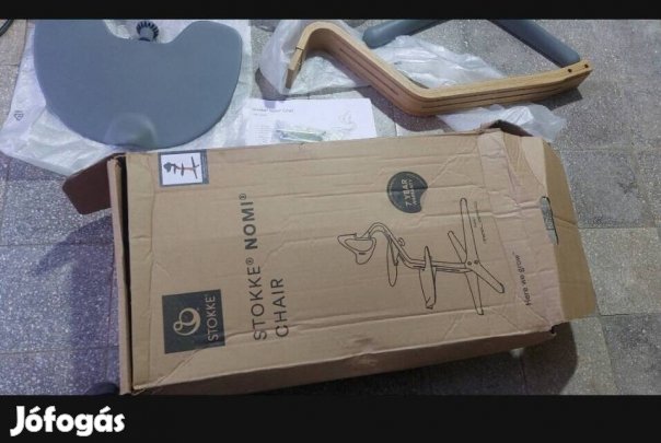 Új ! Stokke Nomi etetőszék, szürke, natúr vázzal