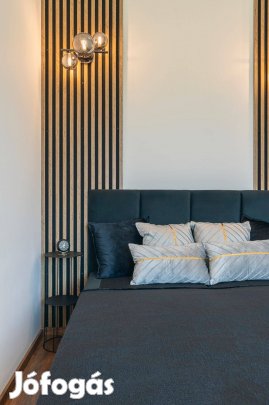 Új, bársonyos, elegáns franciaágy + ajándék leülő!