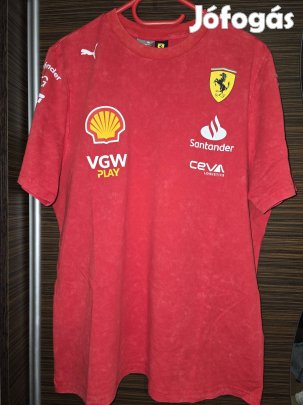 Új, címkés Puma Ferrari póló (Desert sun)