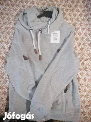 Új ,cimkés Naketano pulóver.