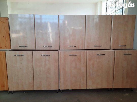 Új, éger metál fényes konyhabútor akár bontva (AN161)