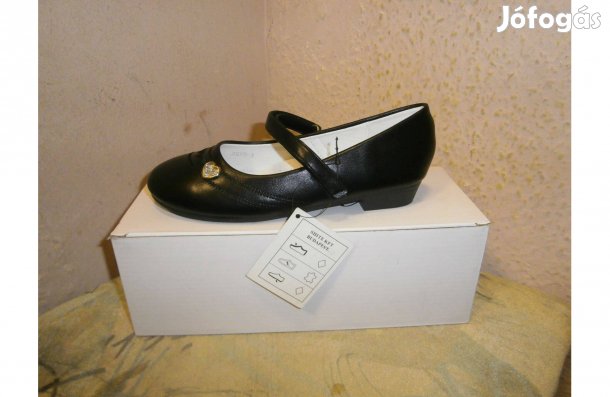 Új, elegáns fekete tépőzáras lányka cipő, méretek: 31-36-ig
